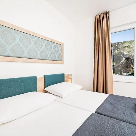 Medena-1 By Interhome شقة *