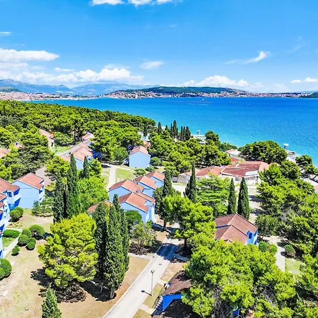 Medena-1 By Interhome