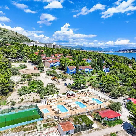 Medena-1 By Interhome *